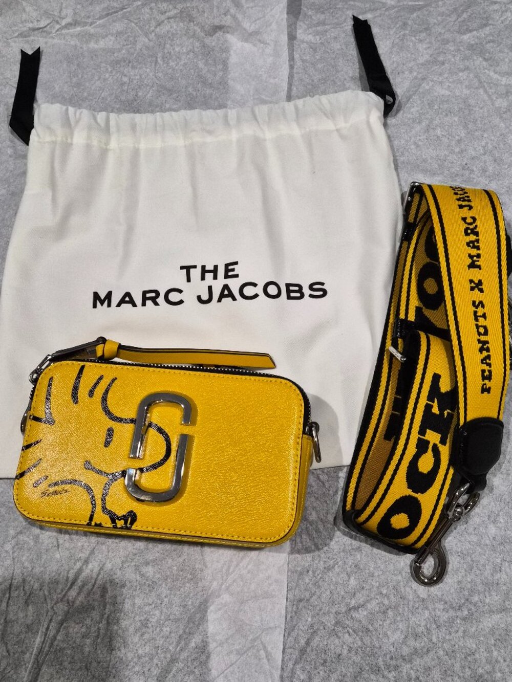 Marc Jacobs Peanuts snapshot bag